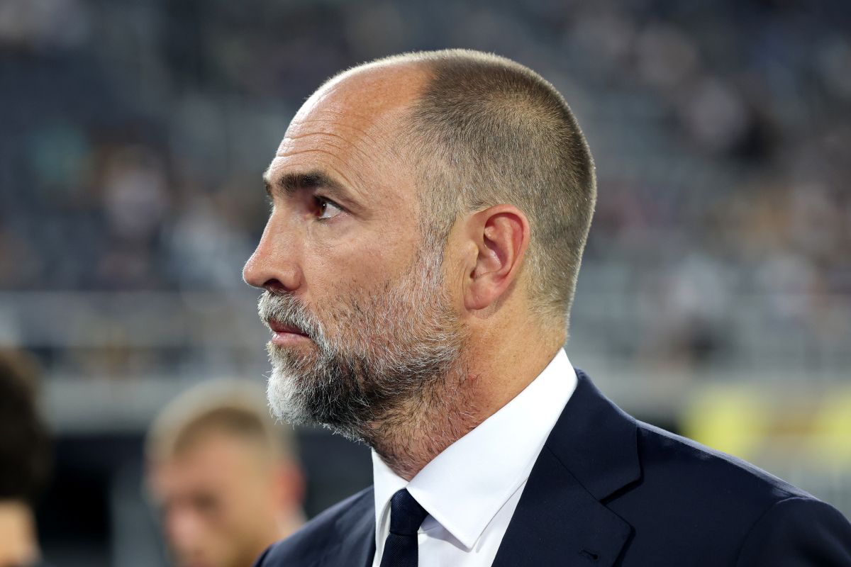 WASHINGTON, DC - JUNE 18: Igor Tudor, Head Coach of Juventus FC, looks on prior to during the FIFA Club World Cup 2025 group G match between Al Ain FC and Juventus FC at Audi Field on June 18, 2025 in Washington, DC. (Photo by Kevin C. Cox/Getty Images)