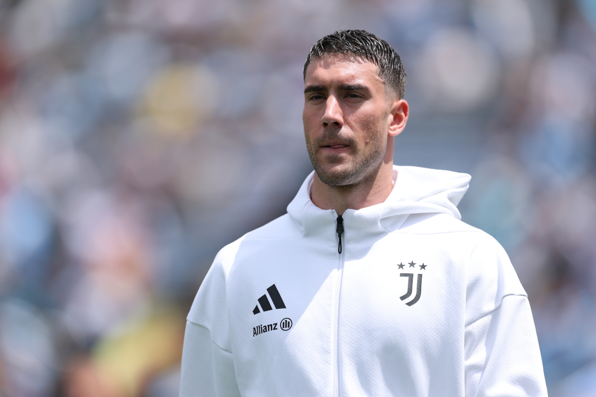 ORLANDO, FLORIDA - JUNE 26: Dusan Vlahovic #9 of Juventus FC during the FIFA Club World Cup 2025 group G match between Juventus FC and Manchester City FC at Camping World Stadium on June 26, 2025 in Orlando, Florida. (Photo by Dan Mullan/Getty Images) (Milan links)