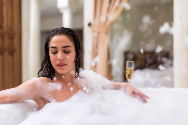 Foamy bathtub water - Methods to remove bubbles in bathtub for a calm bathing experience
